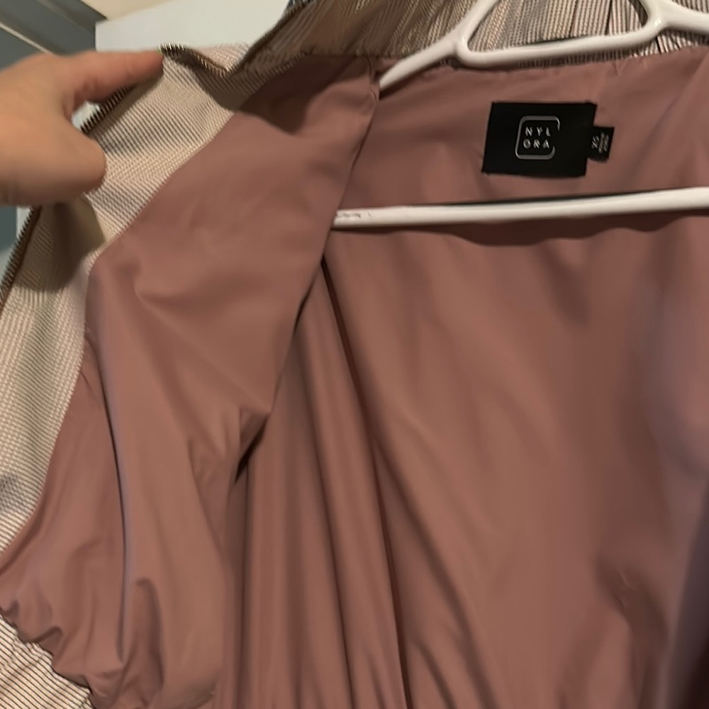 NYLORA | Stylish Gray Women's Jacket - Picture 15 of 17